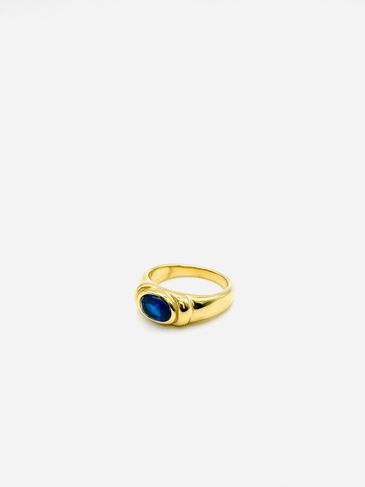Deep Blue Delight Ring