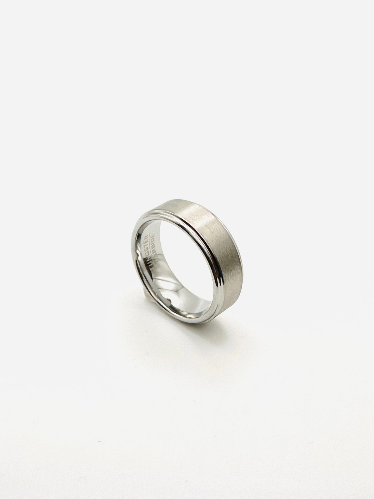 Men&#39;s Ring in Grey Tungsten