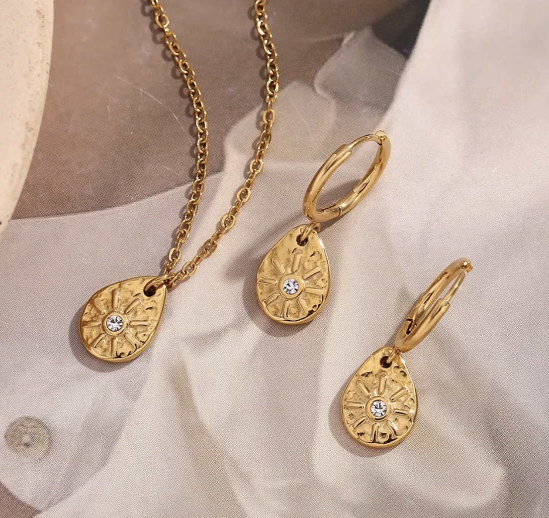 Water Drop Necklace